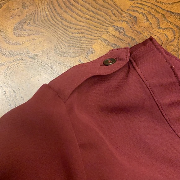 NOT FOR SALE. EUC BEAUTIFUL MAROON DRESS BLOUSE CANDIES - Picture 6 of 10